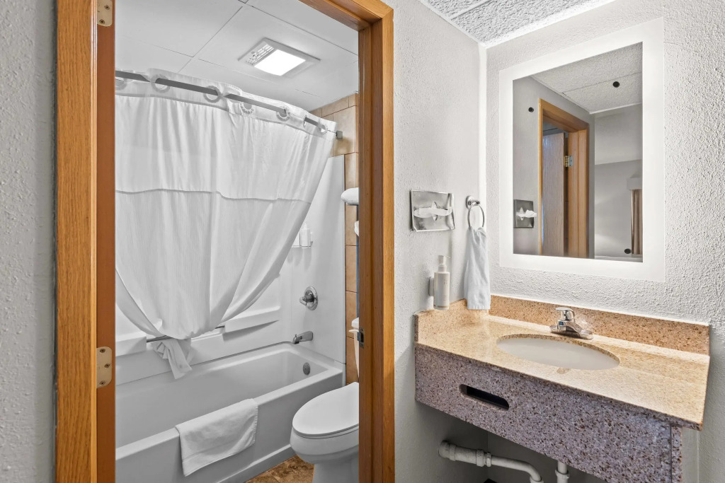 Days Inn by Wyndham Ames