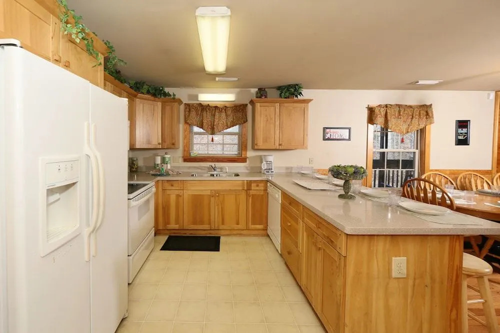 Cedar Falls 8 - Three Bedroom Chalet