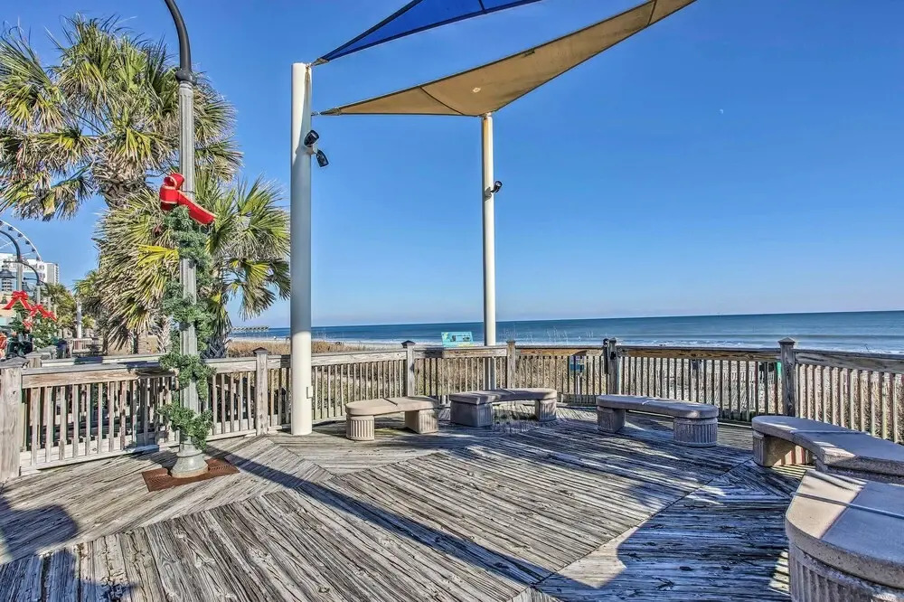 Ground-floor Myrtle Beach Condo w/ Community Perks