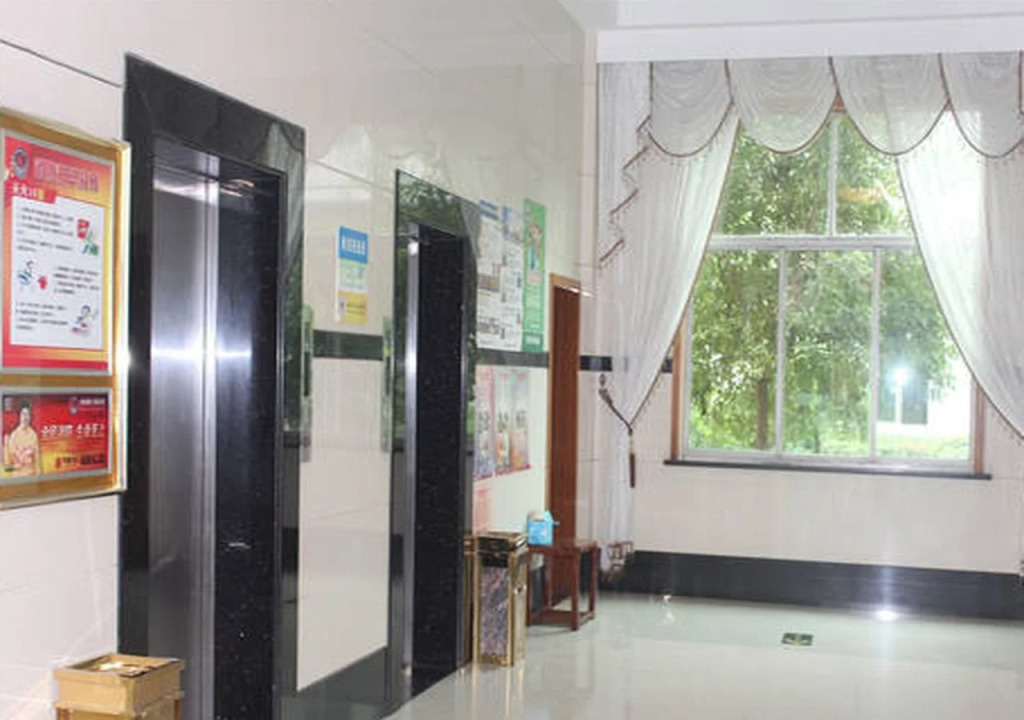 GreenTree Inn Shaoxing Zhuji Railway Station Wangyun West Road Hotel
