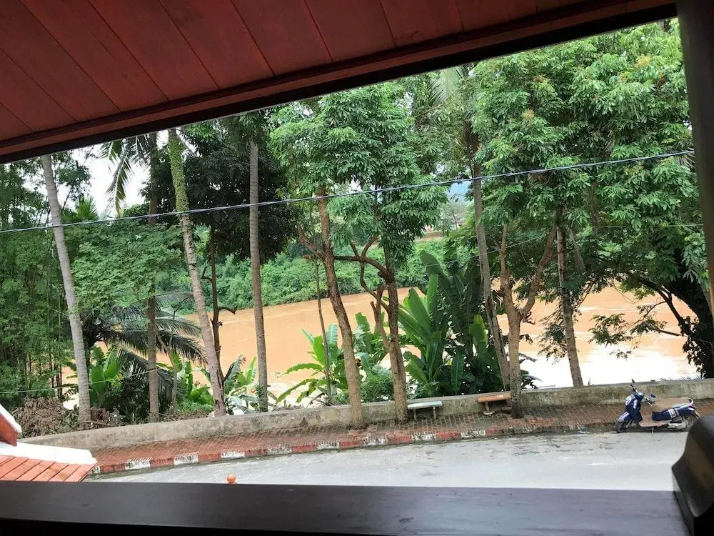 Luang Prabang Villa Sirikili River View