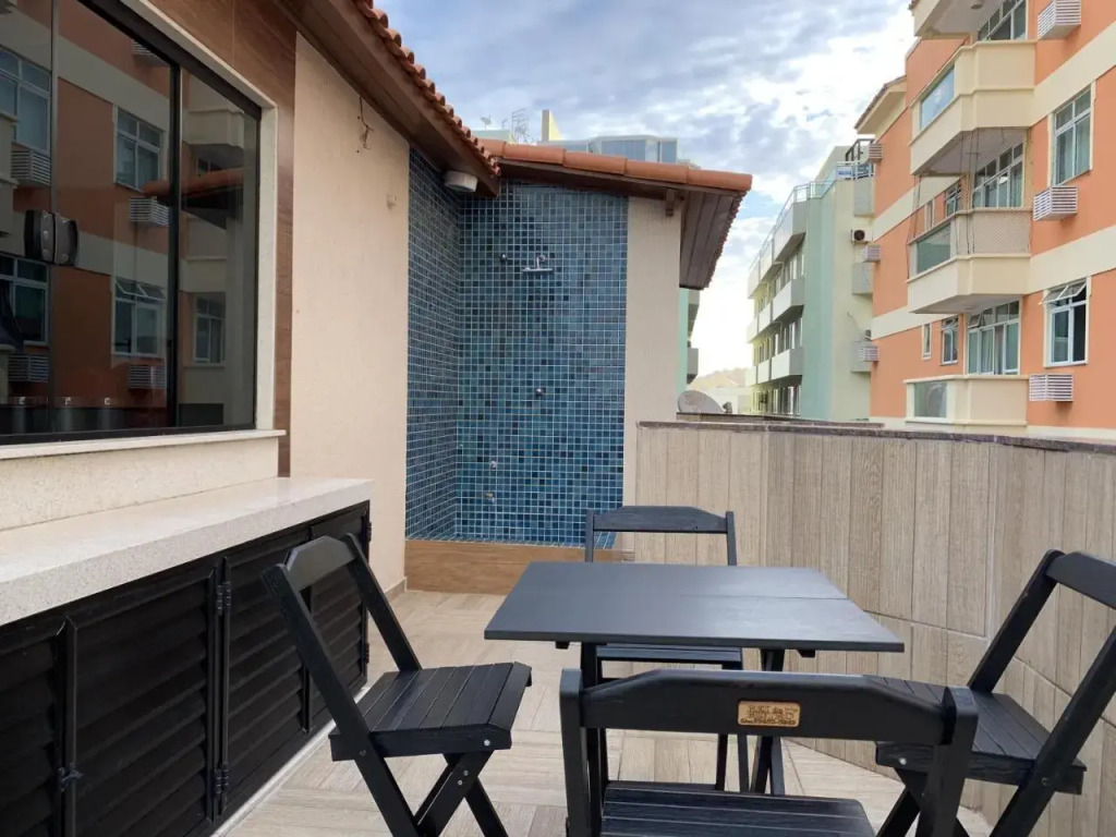 Cobertura Duplex 4 qts 50m da praia