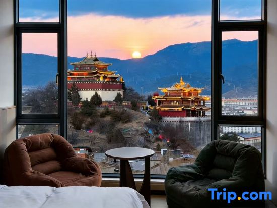 Ya Yi · Oxygen-RICH Designer Oxygen Supply Resort Homestay (Shangri-La Dukezong Ancient Town Branch)