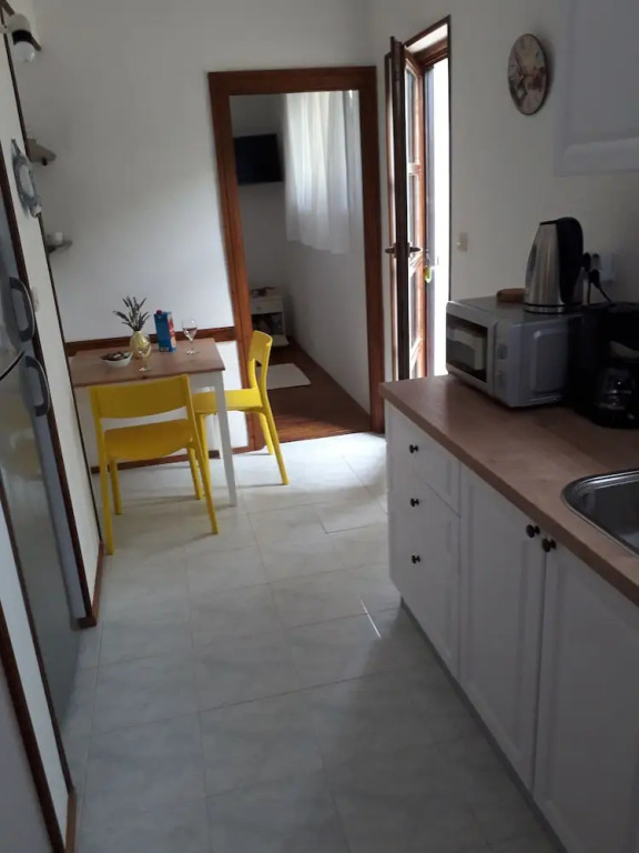 Studio Apartment Maya