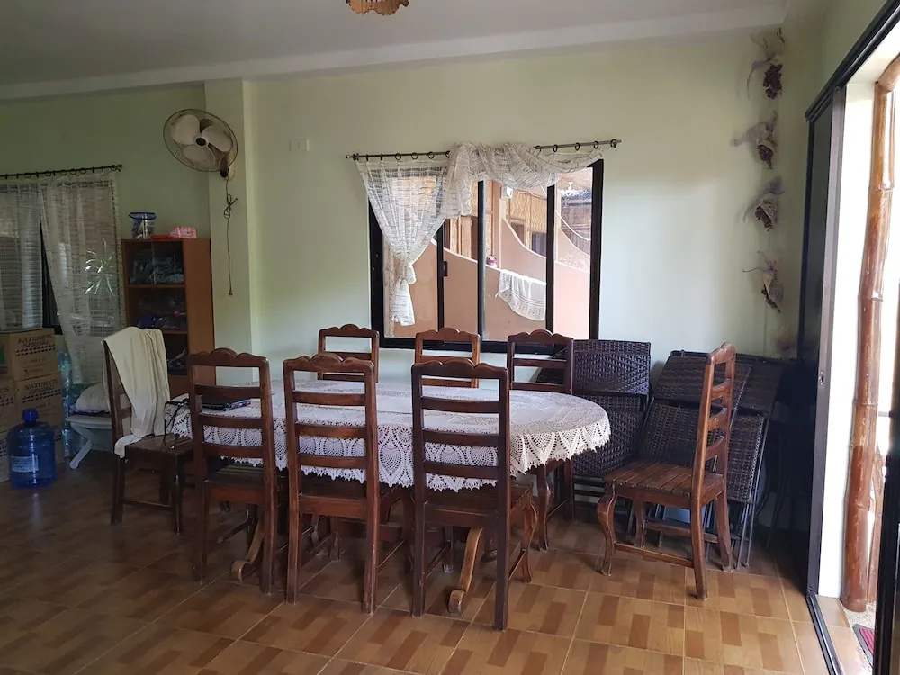 Alona Bamboo House