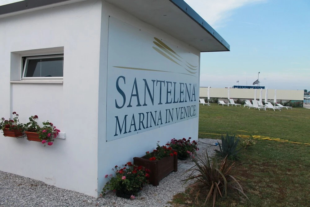 Marina Santelena Resort