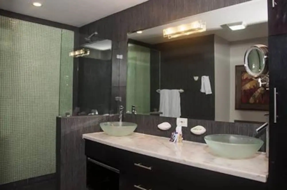 Diamante del Sol Ocean front condos, Micasas