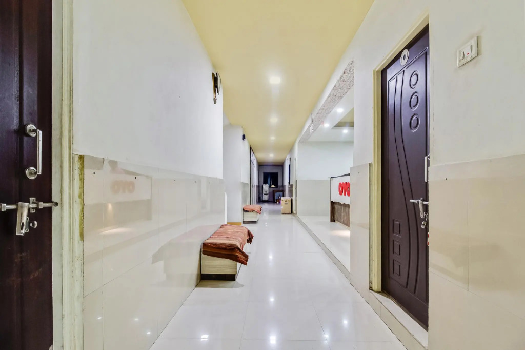 SPOT ON 60612 Hotel Surbhi