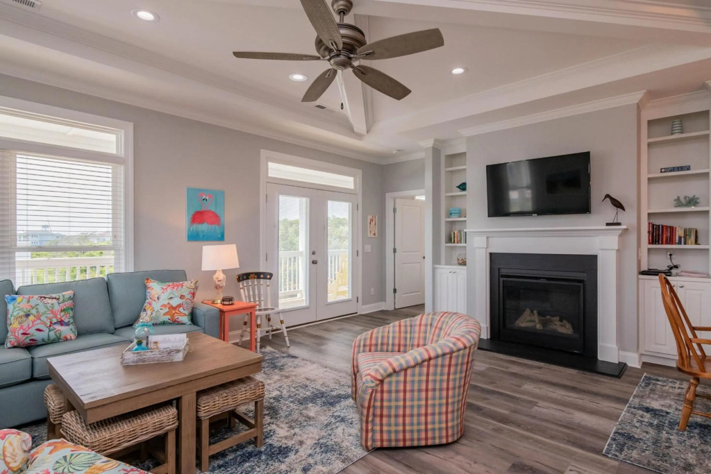 Pappys Place by Oak Island Accommodations