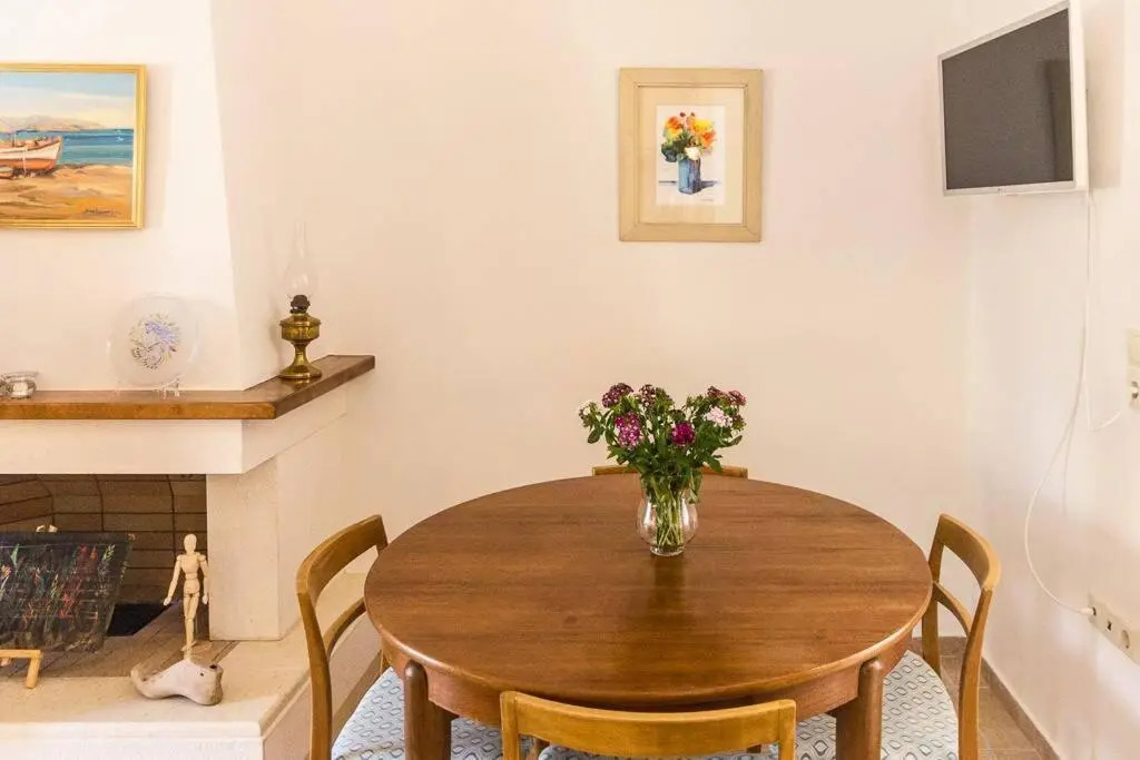 Estia House Cozy-Comfortable Apartment