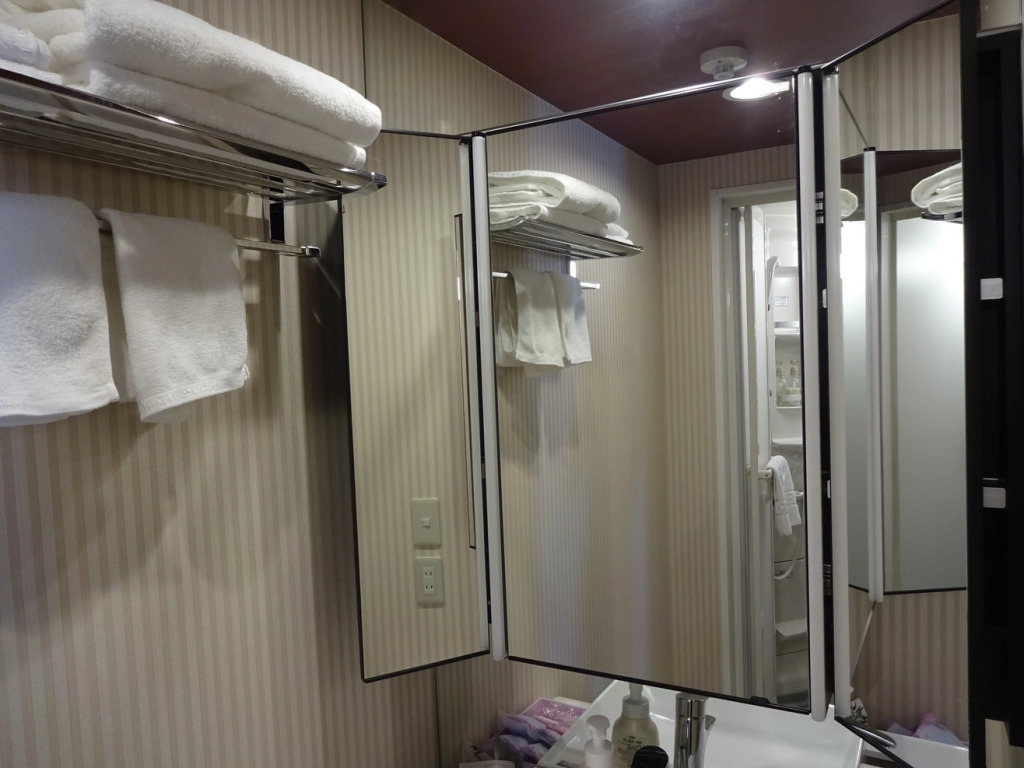 Hotel Mark-1 CNT