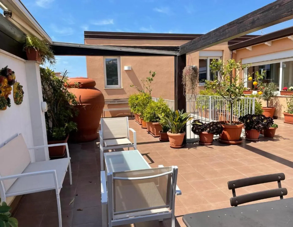 B&B Pellicano Guest House