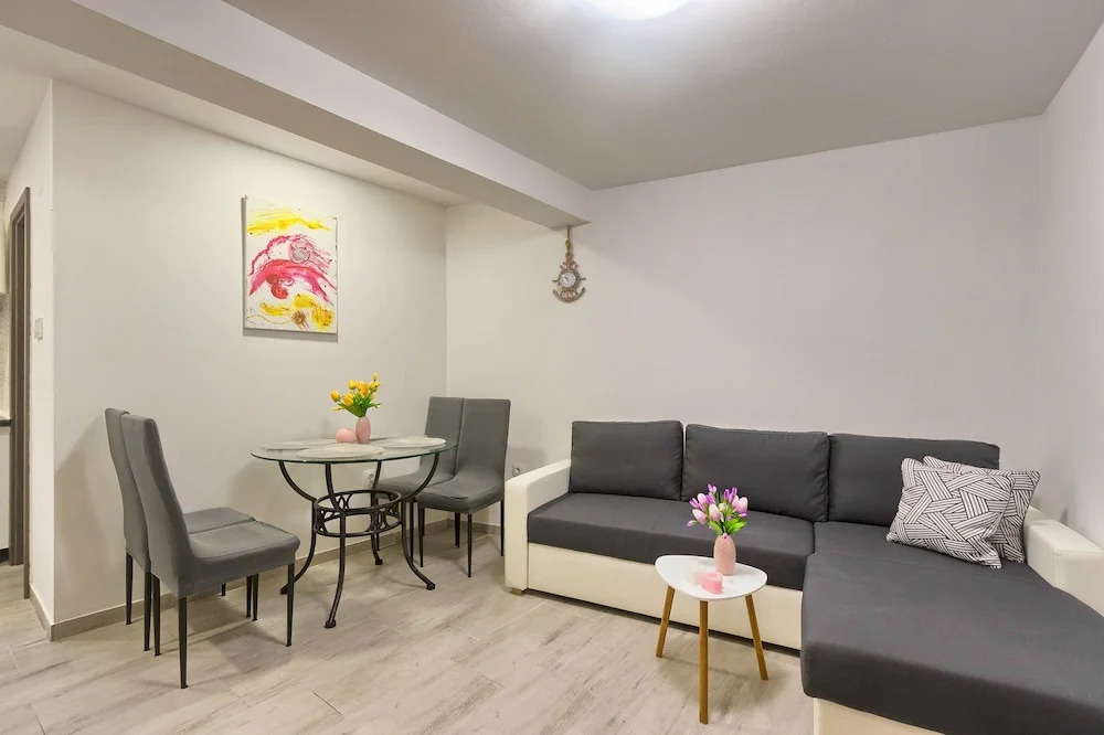 Apartment Old City 1