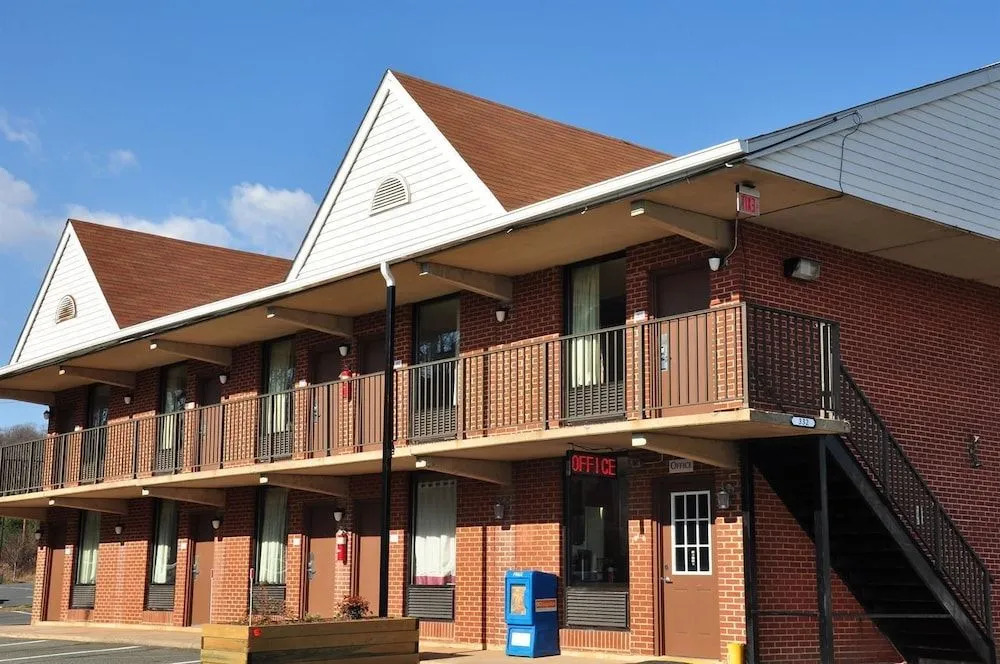 Budget Inn Orange