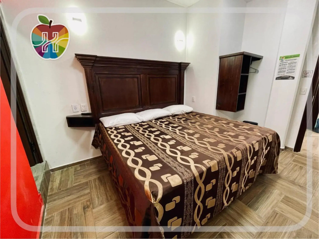 HOTEL LA GRAN MANZANA