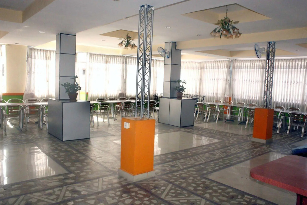 Palagya Hotel & Restaurant