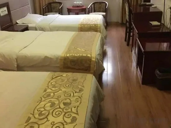Xinqiandu Hostel