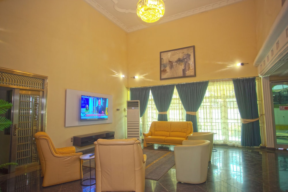 Labev Hotel