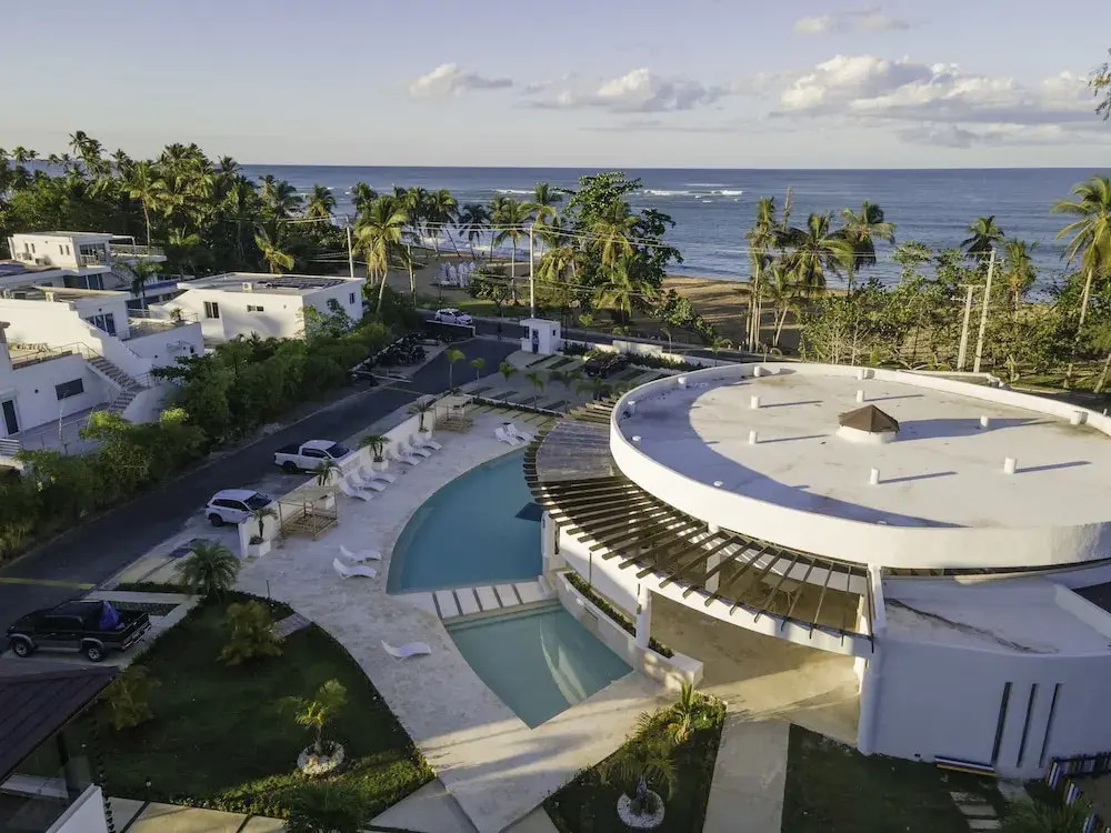 New Beachfront Penthouse Punta Popy