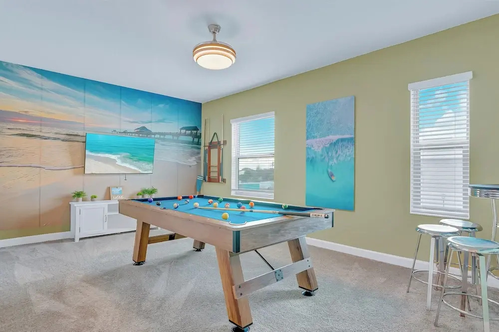 475 Strand Dr