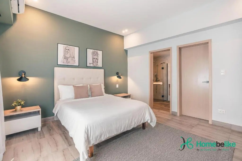 Flat in Regatta II 306
