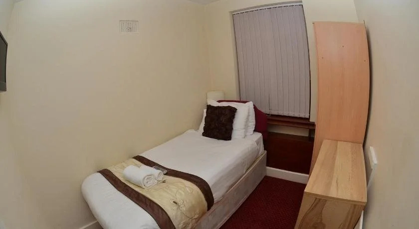 Heathrow Palace