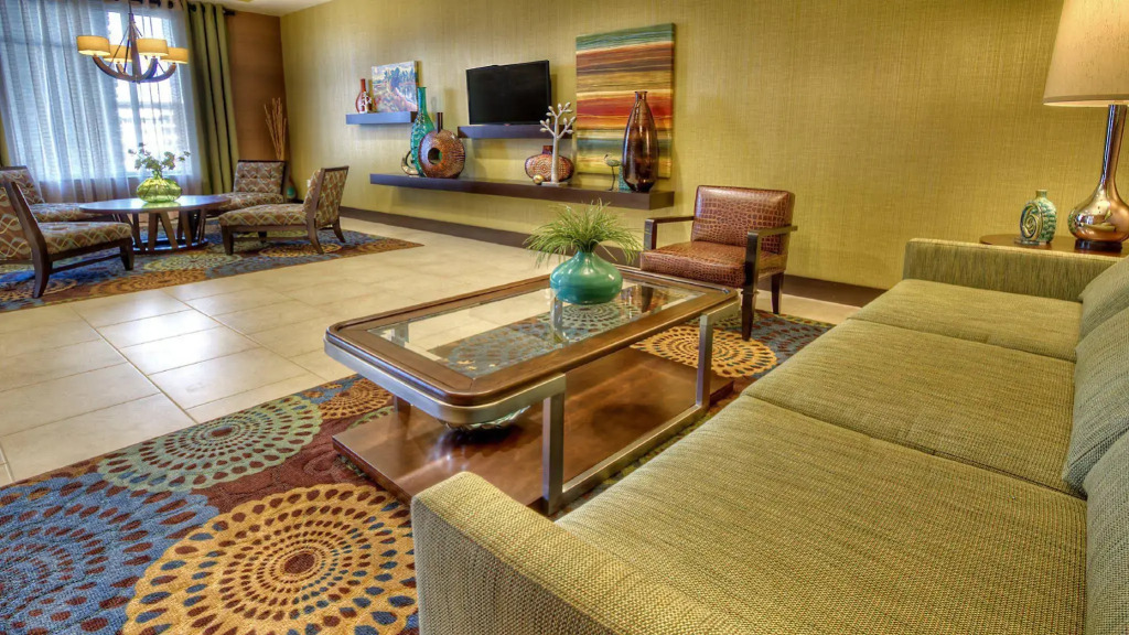 Holiday Inn Express & Suites Pittsburgh SW/Southpointe by IHG