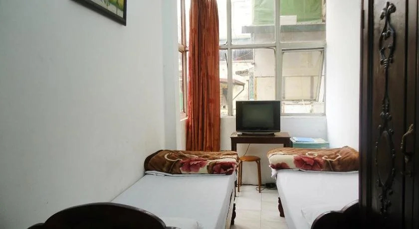 North Hostel N.2