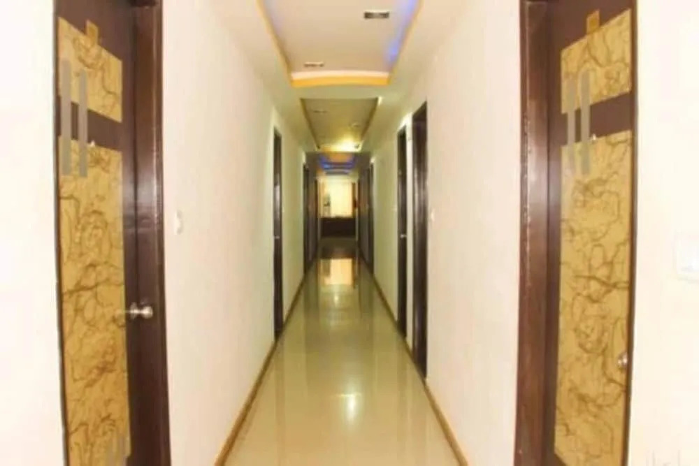 I Cloud Sri Sai Inn