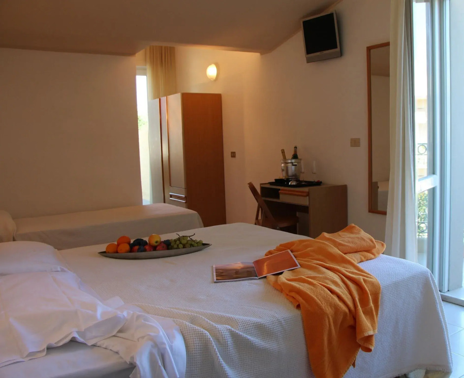 Hotel Antares