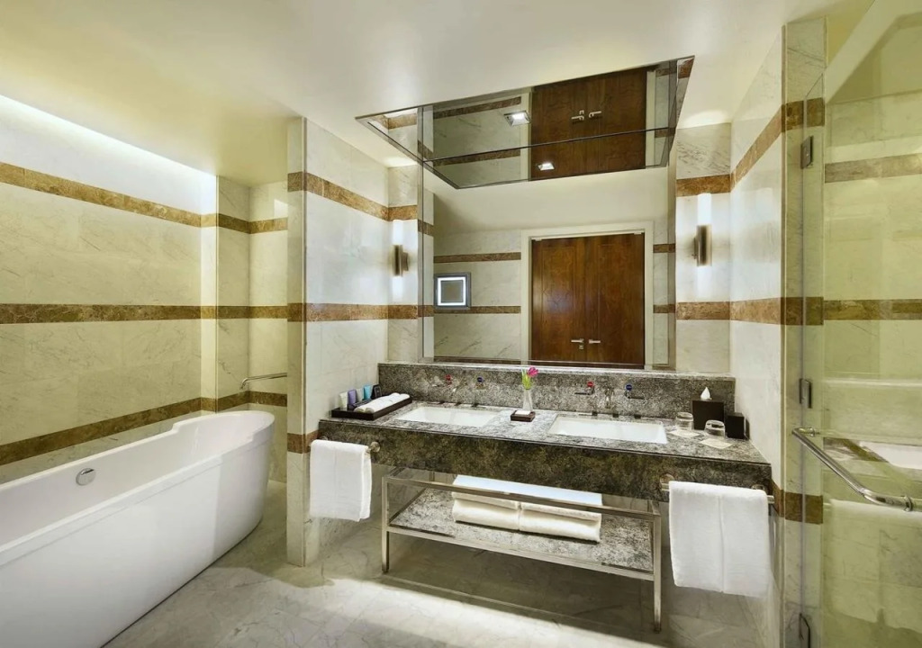 Conrad Jabal Omar Makkah