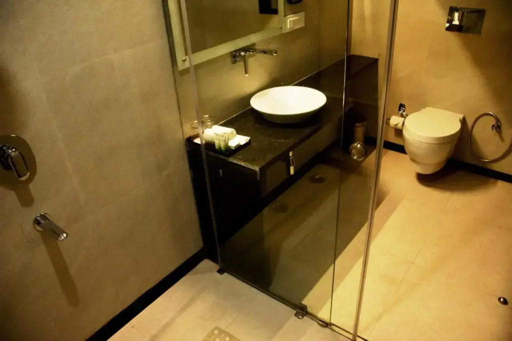 Hotel Silk City