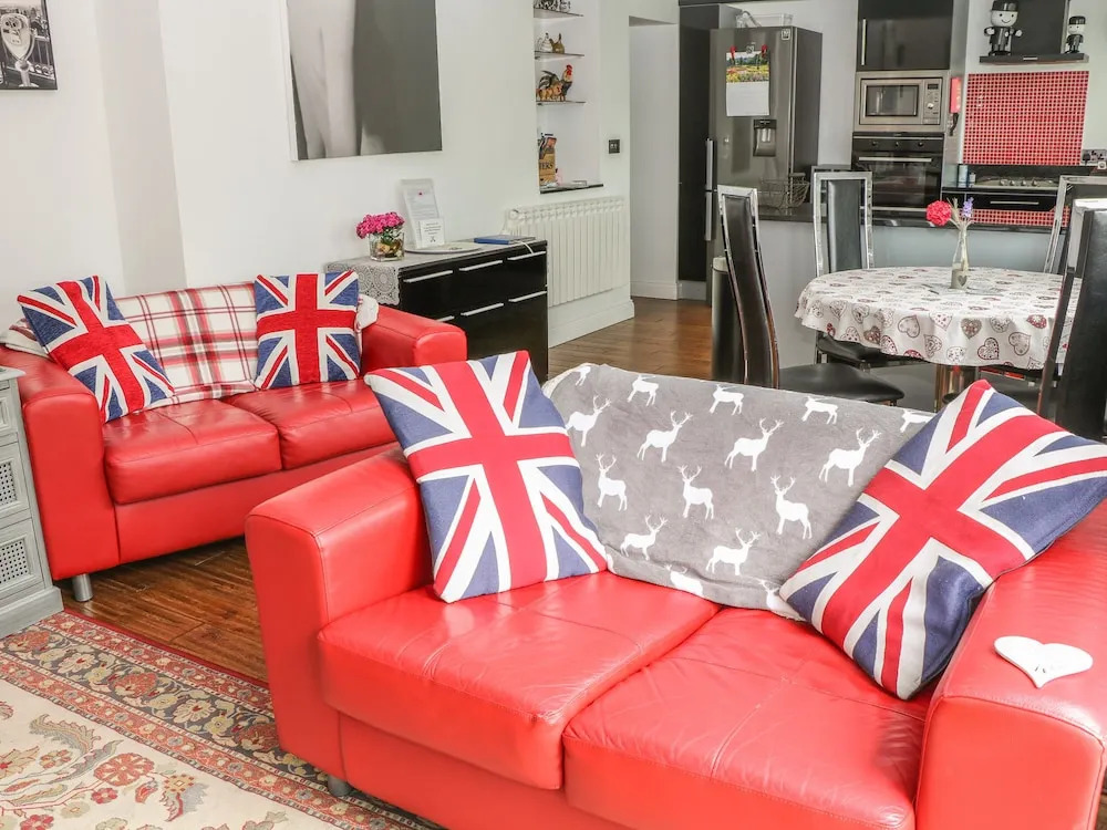 Masson View Apartment