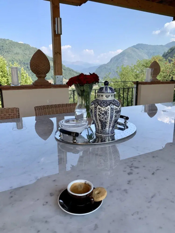 Welcome to Lush Tuscany and Beautiful Villa Adriano