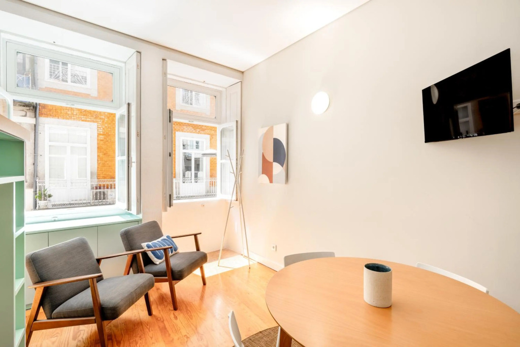 VIVA Three Magi Residence