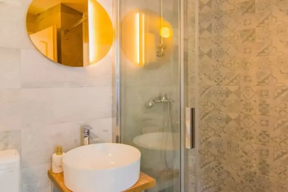 Villa Roza - One Bedroom with Swimming Pool