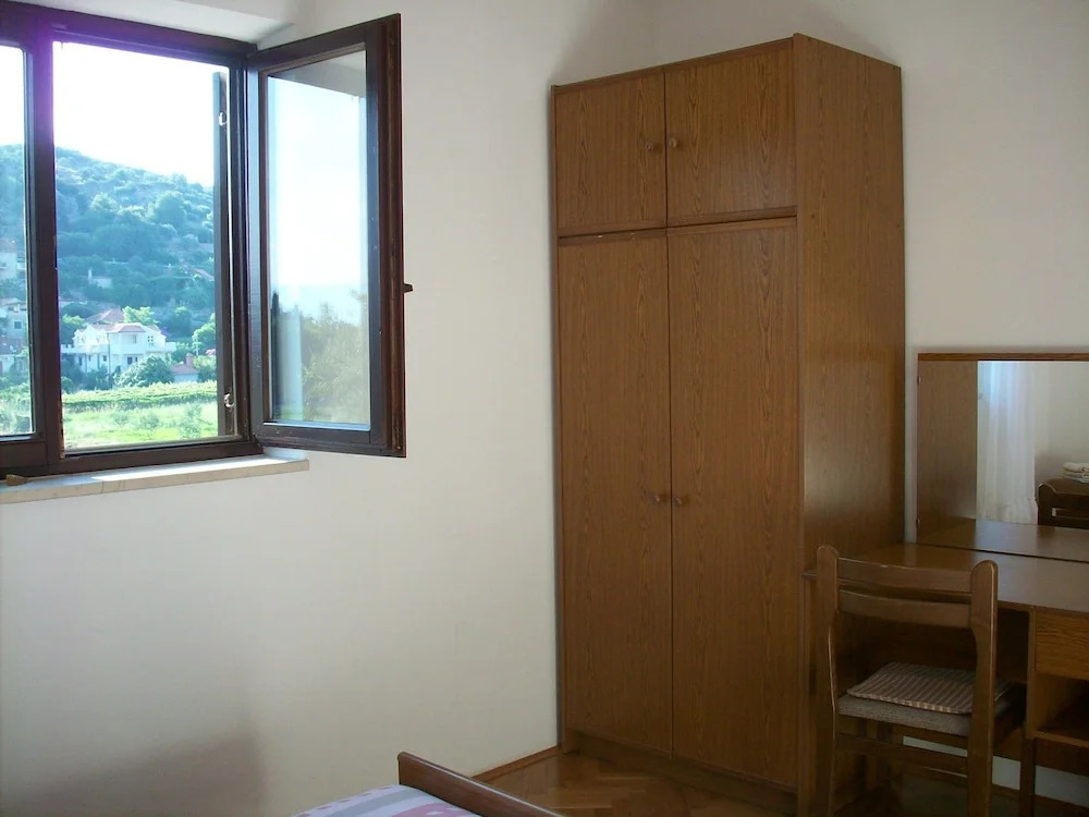 Apartments Goran