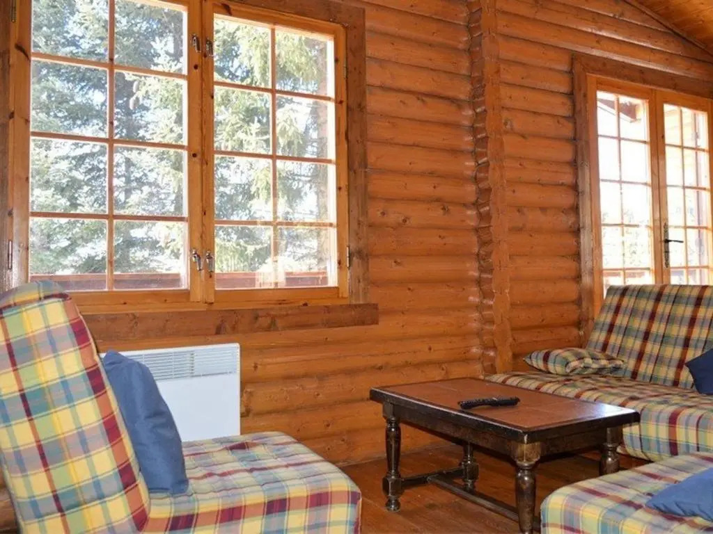 Chalet en Pierre avec Cheminée, 3 Chambres & Balcon, WIFI, Bolquère - 7 pers - FR-1-592-26