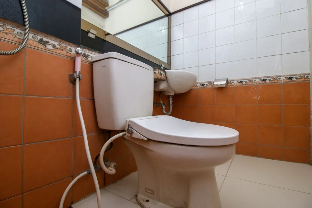 Airy Sukajadi Surya Sumantri 10D Bandung