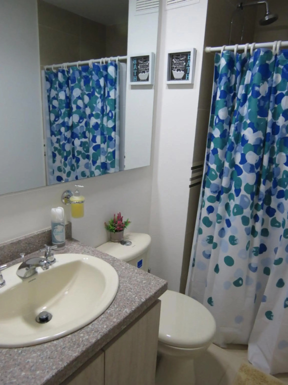 Precioso apartamento con piscina y wifi