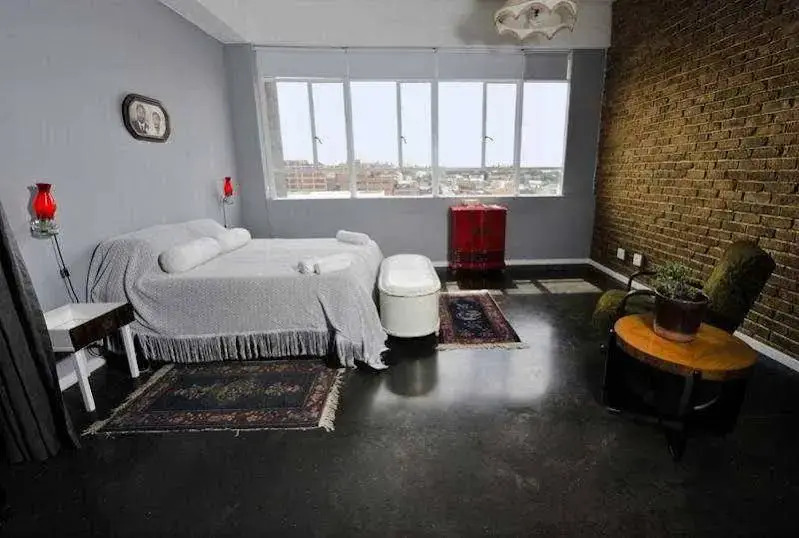 12 Decades Art Hotel