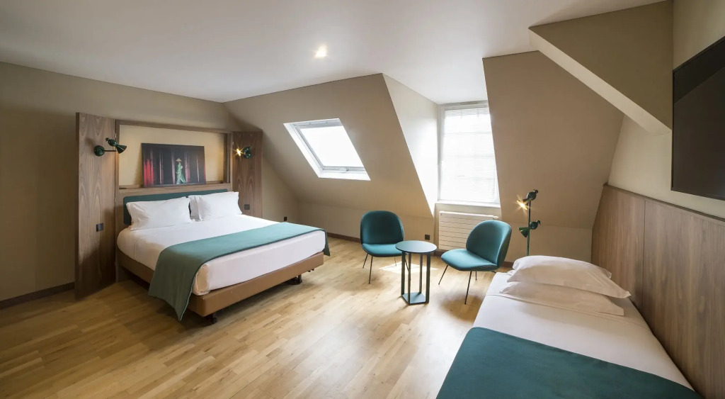HANNONG Hotel & Wine Bar