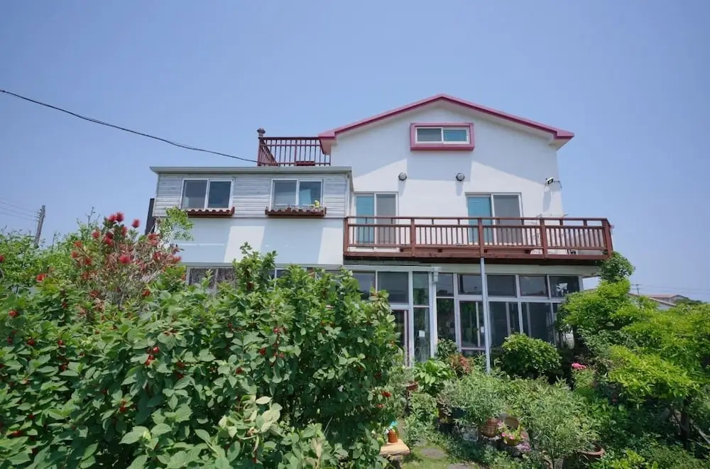Bangdigareum B&B