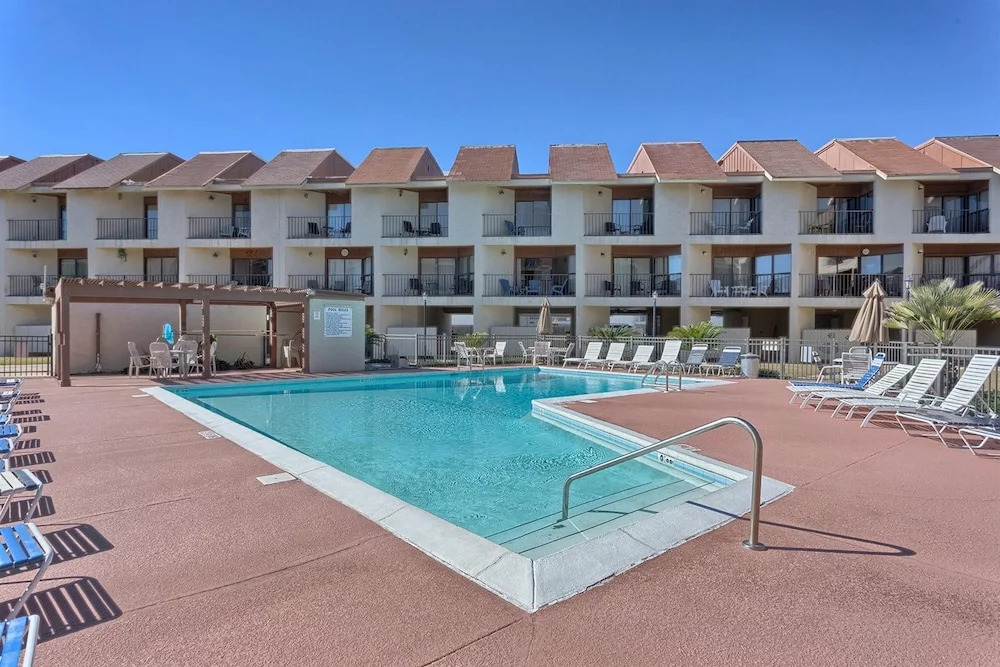 Gulfside Townhomes 7 by Meyer Vacation Rentals