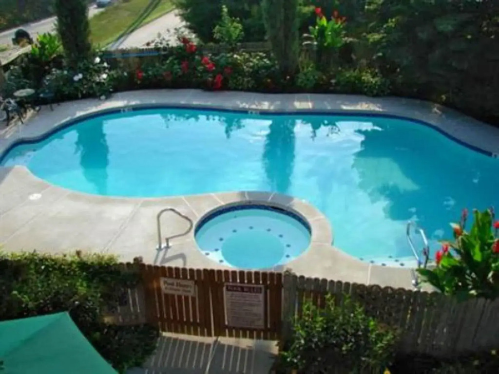 Greystone Manor Bed & Breakfast