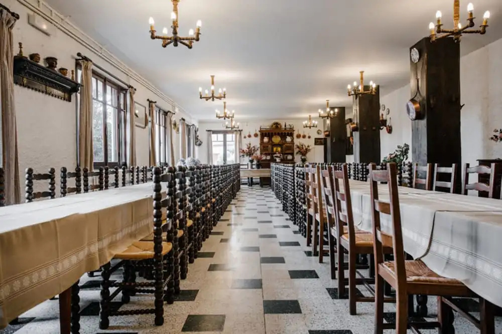 Hotel Trinquet