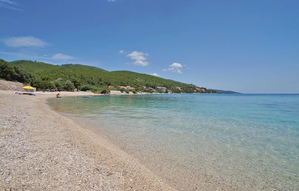 Beautiful Apartment in Prizba With Wifi and 2 Bedrooms