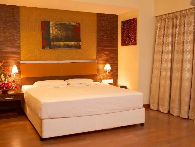 The Residence Hotel & Apartments
