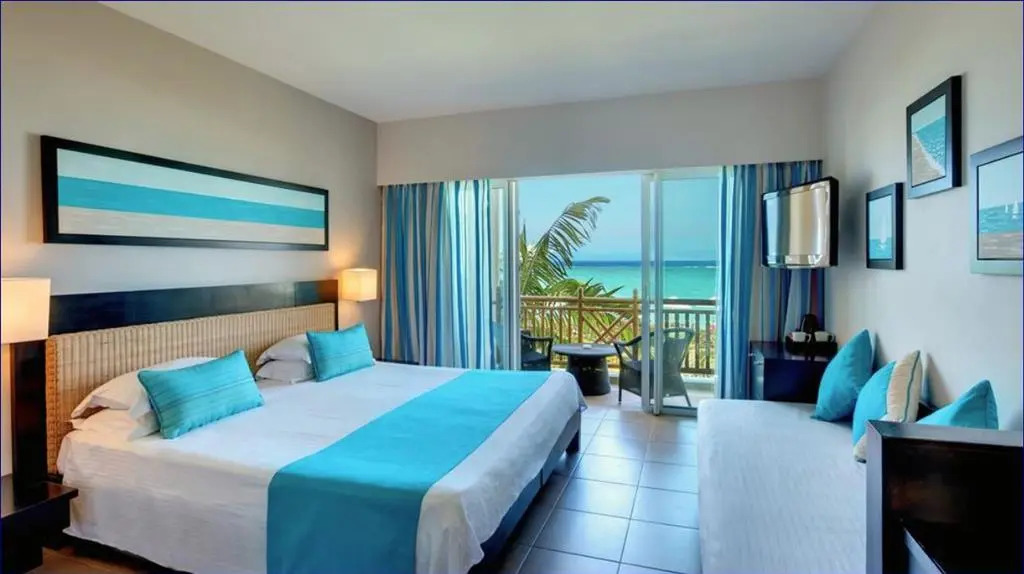Pearl Beach Hotel