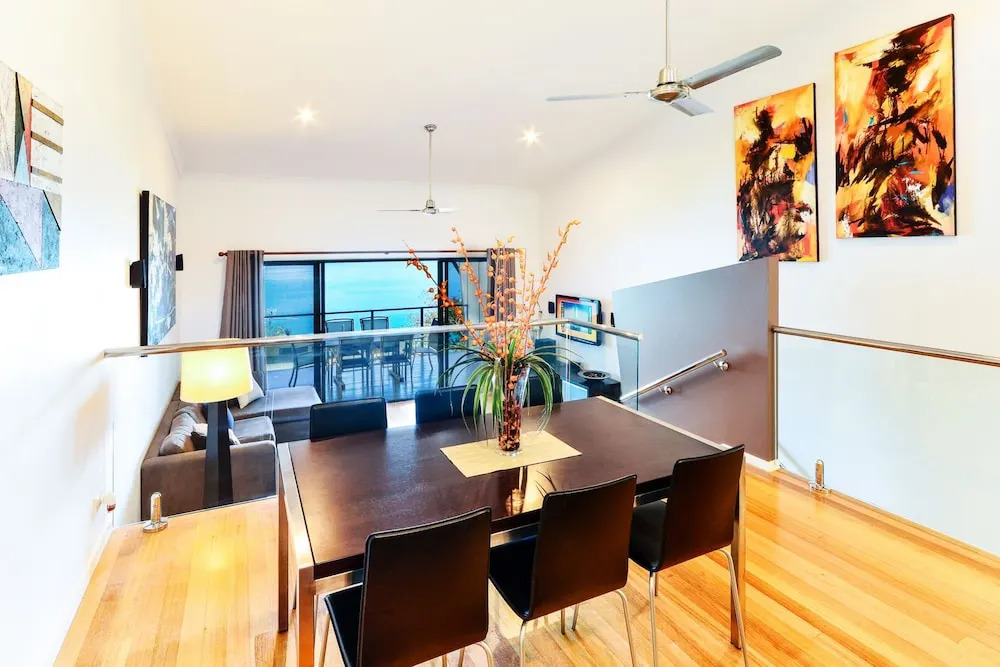 Shorelines 27 Hamilton Island 2 Bedroom Ocean View Near Marina With Golf Buggy